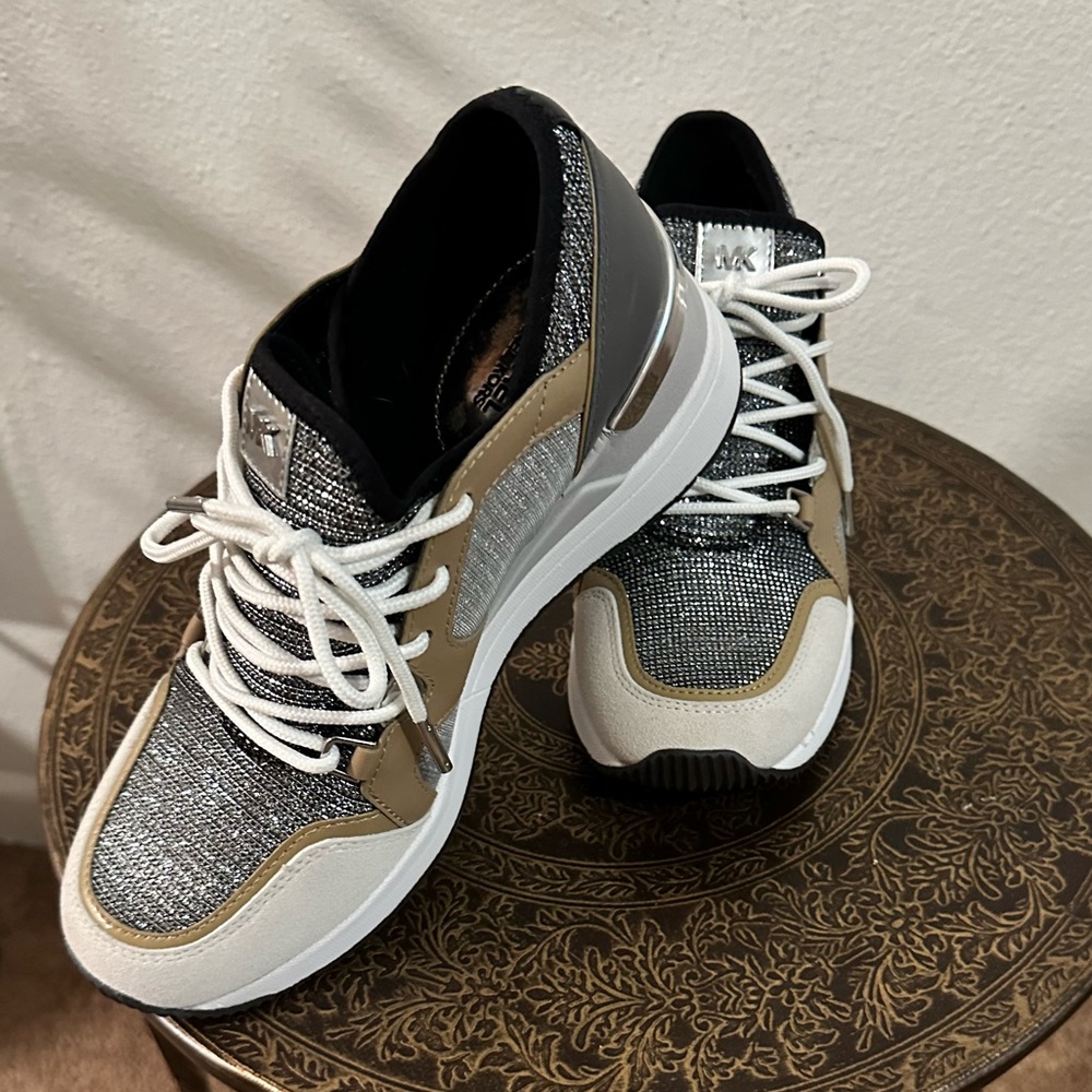 Michael Kors liv trainers like you’ve never seen before!